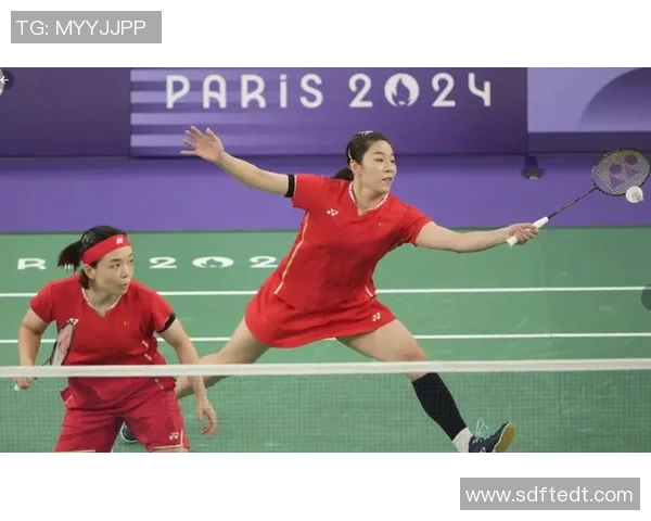 武汉羽毛球队整体表现分析：压制对手与失误的双重影响探讨