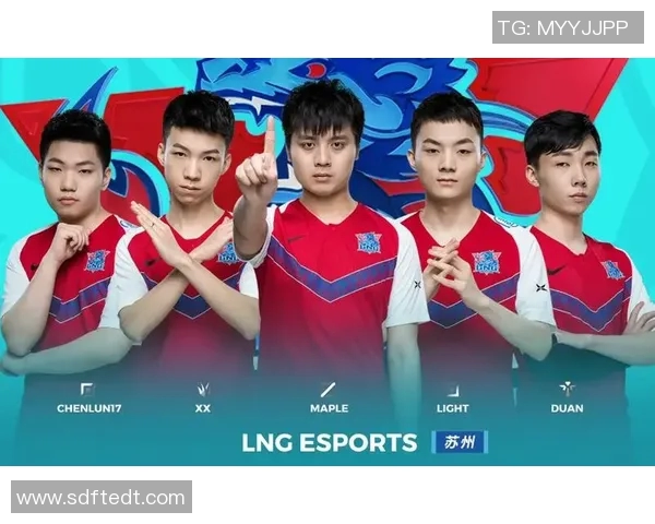 FPX团队协作能力分析及其在职业联赛中的表现评估